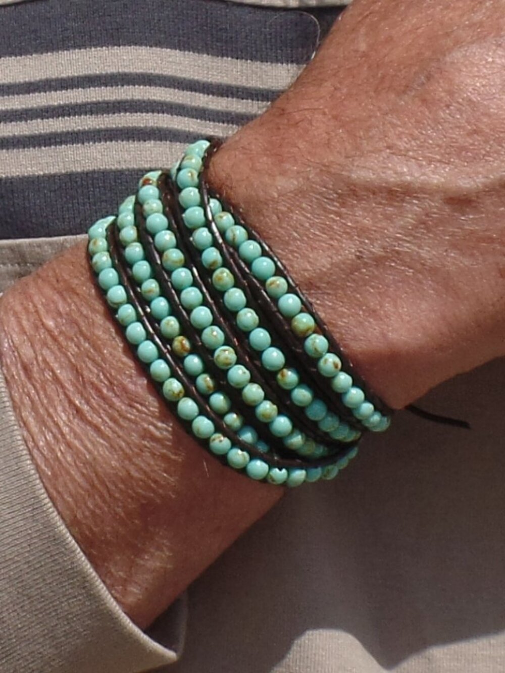 Howlite Turquoise STONE Bracelet Bead Wrap NWOT